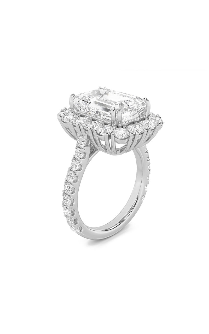 Vs) bold statement accented ring in 14k gold