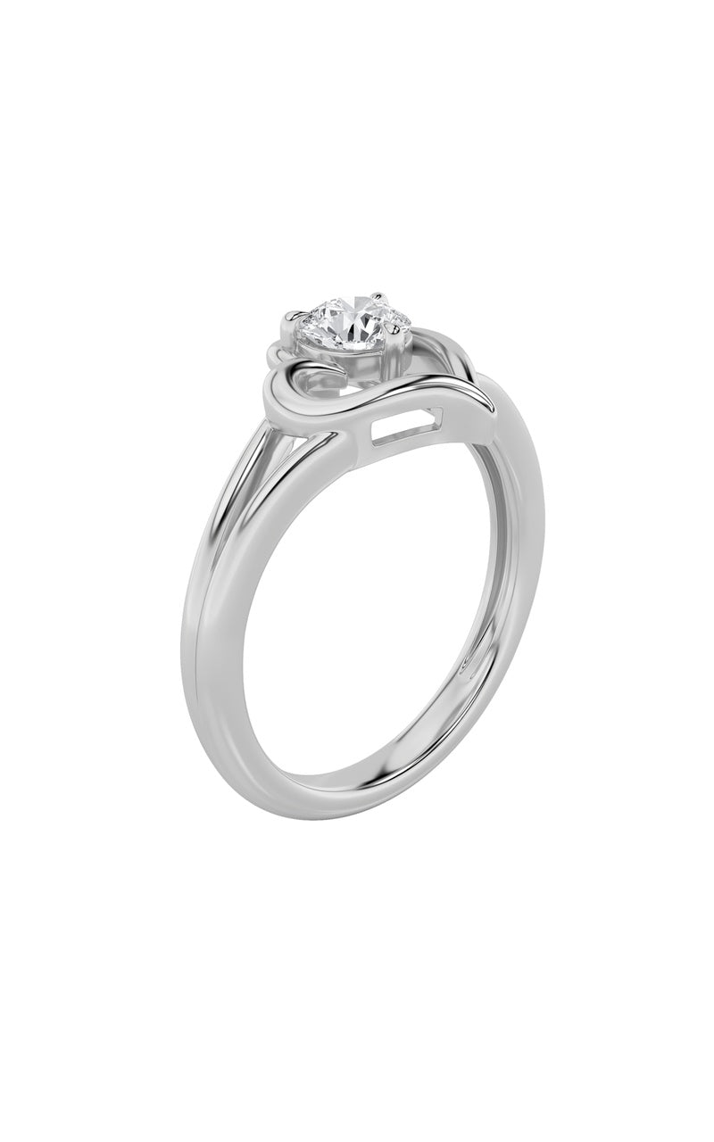 Vs) heart shaped ring in 14k gold