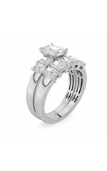 Load image into Gallery viewer, 2.5CTW Radiant Shaped Lab Grown Diamond (G/VS) Bridal Set with Matching Band and  Ring in 14K Gold
