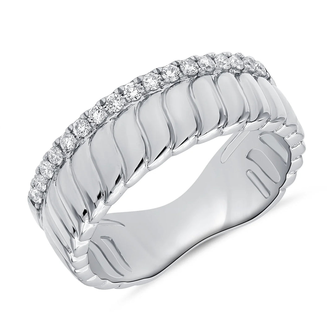 Kiki Diamond Fluted Band