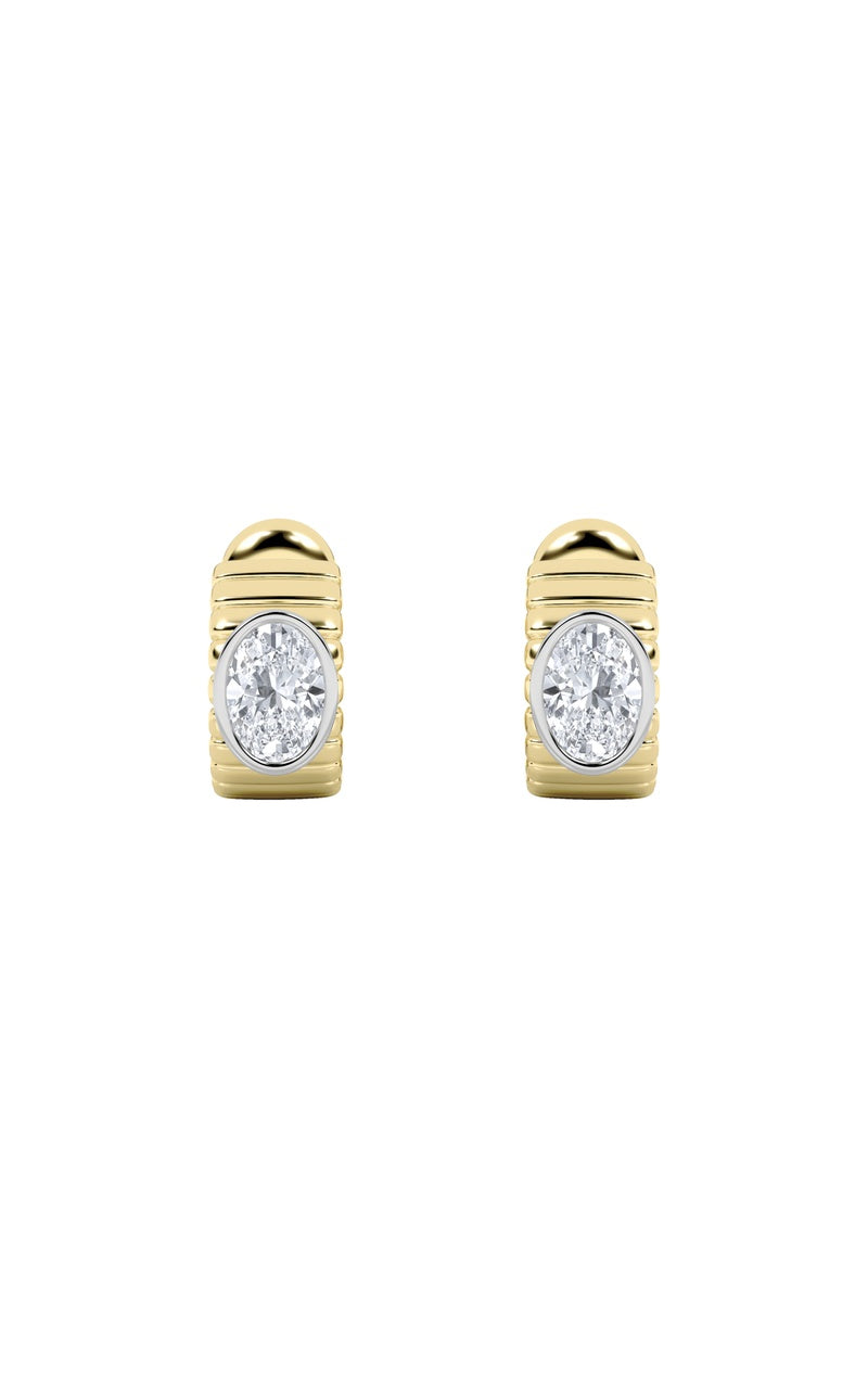 Vs) fashion earrings in 14k gold
