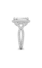 Load image into Gallery viewer, 8CTW Emerald Shaped Lab Grown Diamond (F/VS) Bold Statement Accented Ring in 14K Gold
