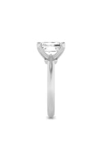 Load image into Gallery viewer, 2.5CTW Emerald Shaped Lab Grown Diamond (F/VS) Knife Edge Shank Solitaire Engagement Ring in 14K Gold
