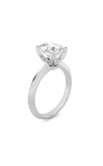 Load image into Gallery viewer, 2CTW Oval Shaped Lab Grown Diamond (F/VS) Knife Edge Shank Solitaire Engagement Ring in 14K Gold
