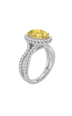 Load image into Gallery viewer, 4CTW Oval Shaped Lab Grown Diamond (F/VS) Split Shank Halo Engagement Ring in 14K Gold
