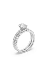 Load image into Gallery viewer, 2CTW Oval Shaped Lab Grown Diamond (F/VS) Classic Accented  Set With Band and Engagement Ring in 14K Gold
