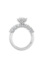 Load image into Gallery viewer, 2.5CTW Oval Shaped Lab Grown Diamond (G/VS) Accented Double Halo Set of Band and Ring in 14K Gold
