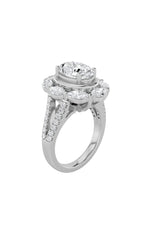 Load image into Gallery viewer, 3.75CTW Oval Shaped Lab Grown Diamond (G/VS)  Ring in 14K Gold
