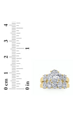 Load image into Gallery viewer, 2.5CTW Oval Shaped Lab Grown Diamond (G/VS) Bridal Set with Matching Band and  Ring in 14K Gold
