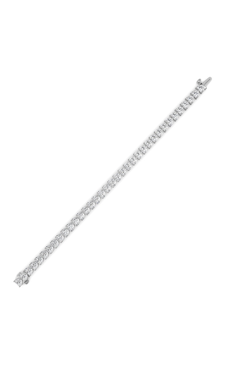 18CTW Heart Lab Grown Diamond (F/VS ) Bracelet Bracelet in 14K Gold