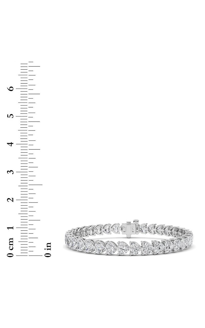 18CTW Heart Lab Grown Diamond (F/VS ) Bracelet Bracelet in 14K Gold