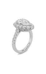 Load image into Gallery viewer, 4CTW Pear Shaped Lab Grown Diamond (F/VS) Bold Classic Engagement Ring in 14K Gold
