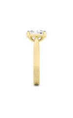 Load image into Gallery viewer, 2CTW Oval Shaped Lab Grown Diamond (F/VS) Classic Shank Solitaire Engagement Ring in 14K Gold
