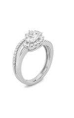 Load image into Gallery viewer, 1CTW Oval Shaped Lab Grown Diamond (F/VS) Accented Toi et Moi Fashiion Ring in 14K Gold
