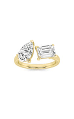 Load image into Gallery viewer, 3CTW Emerald Shaped Lab Grown Diamond (F/VS) Toi et Moi Fashiion Ring in 14K Gold
