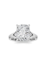 Load image into Gallery viewer, 3.25CTW ELongated Cushion Lab Grown Diamond (F/VS )Ring in 14K Gold
