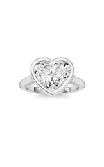 Load image into Gallery viewer, Heart Lab Grown Diamond (F/VS ) Ring in 14K Gold
