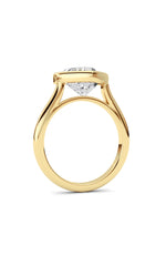 Load image into Gallery viewer, Heart Lab Grown Diamond (F/VS ) Ring in 14K Gold
